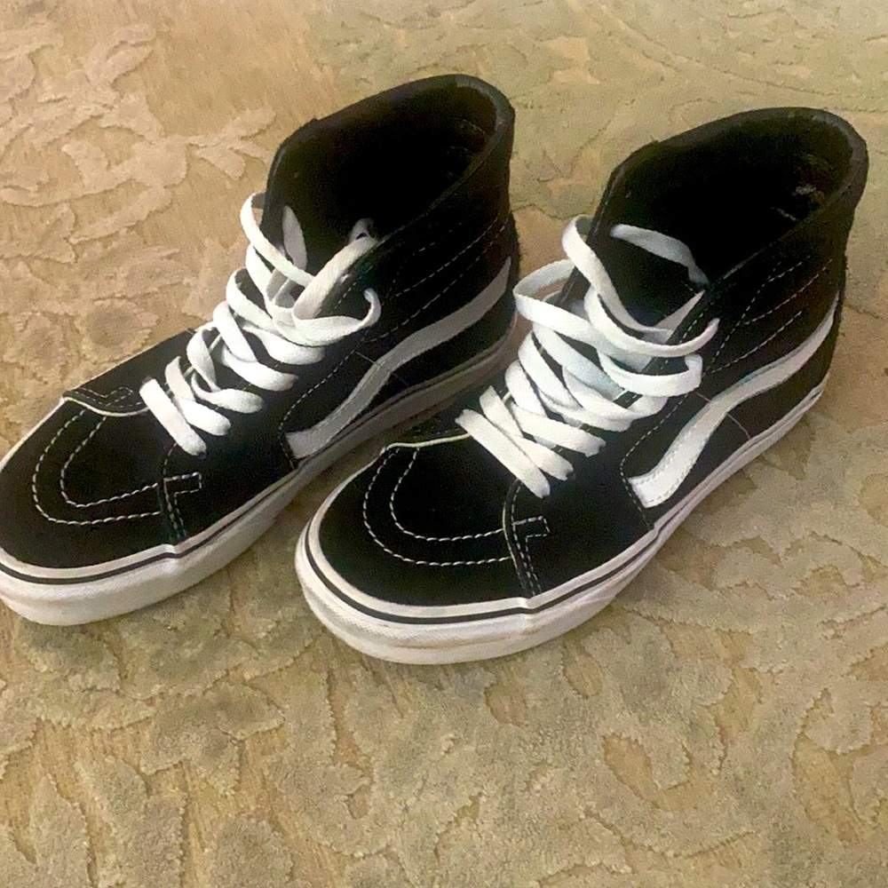 Vans high tops size 4 like new condition